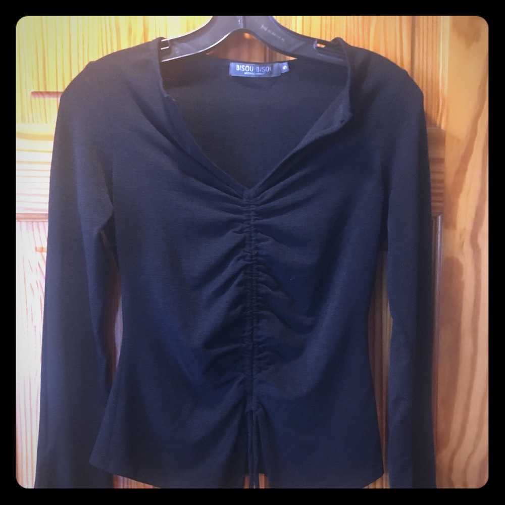 Bisou Bisou black ruched top